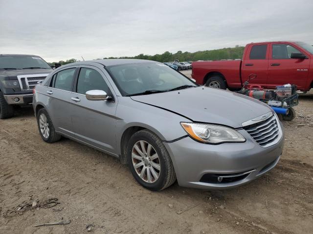 Photo 4 from auction – 2014 CHRYSLER 200 LIMITE with VIN 1C3CCBCGXEN180191
