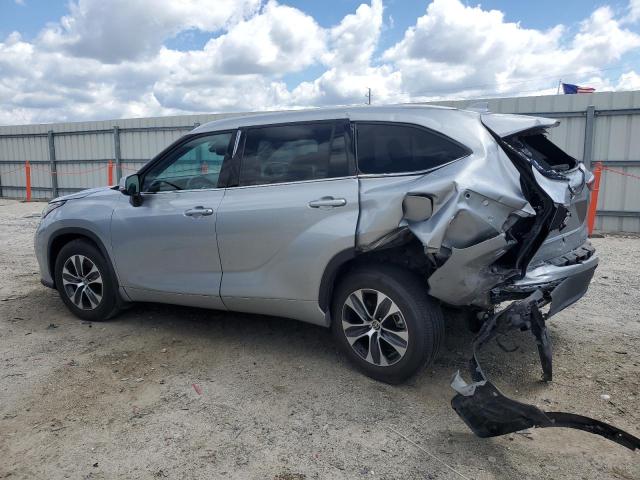Photo 2 from auction – 2021 TOYOTA HIGHLANDER with VIN 5TDGZRBH1MS125118