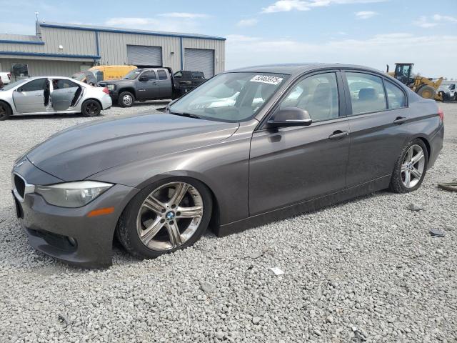 BMW 320 I 2014 z numerem VIN WBA3B1C51EK133976 - Zdjęcie z aukcji