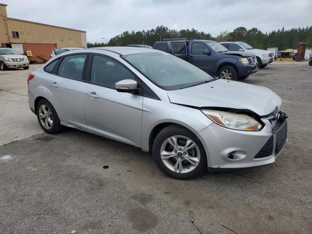 Photo 4 from auction – 2014 FORD FOCUS SE with VIN 1FADP3F26EL122090