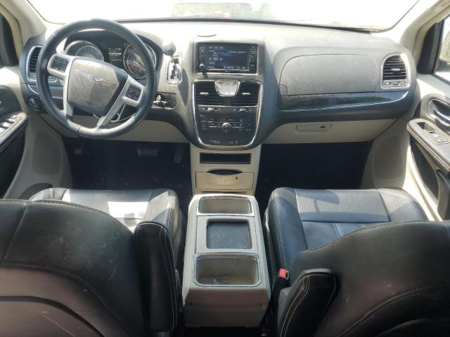Photo 8 from auction – 2014 CHRYSLER TOWN & COU with VIN 2C4RC1BG8ER272839