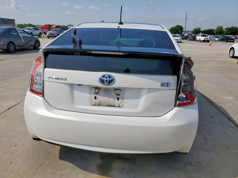 Photo 6 from auction – 2013 TOYOTA PRIUS with VIN JTDKN3DU2D5677682