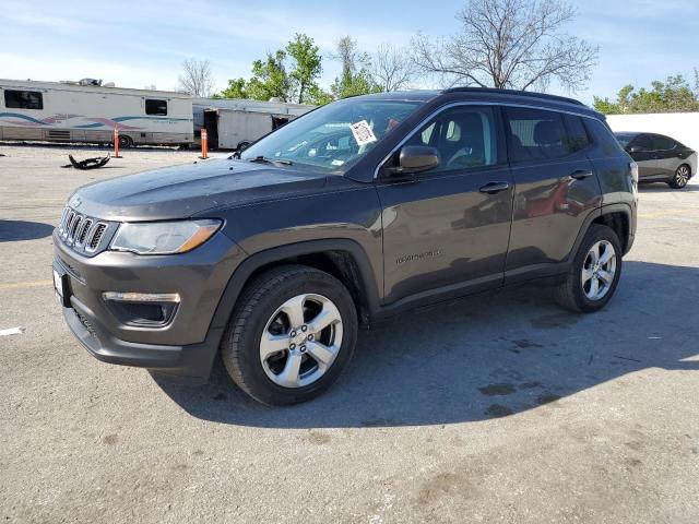 JEEP COMPASS LATITUDE 2018 con VIN 3C4NJDBB2JT178019 - Foto de la subasta