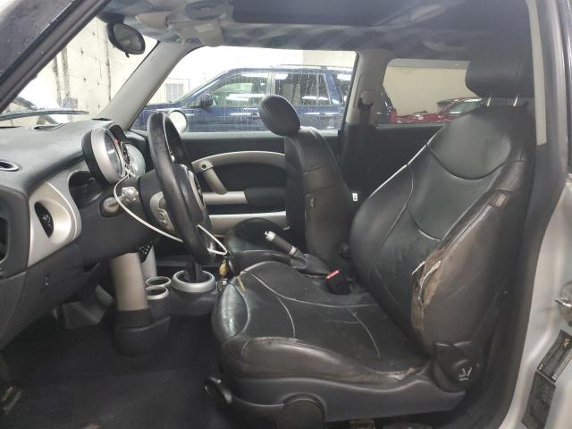 Photo 7 from auction – 2003 MINI COOPER with VIN WMWRC33443TJ51003