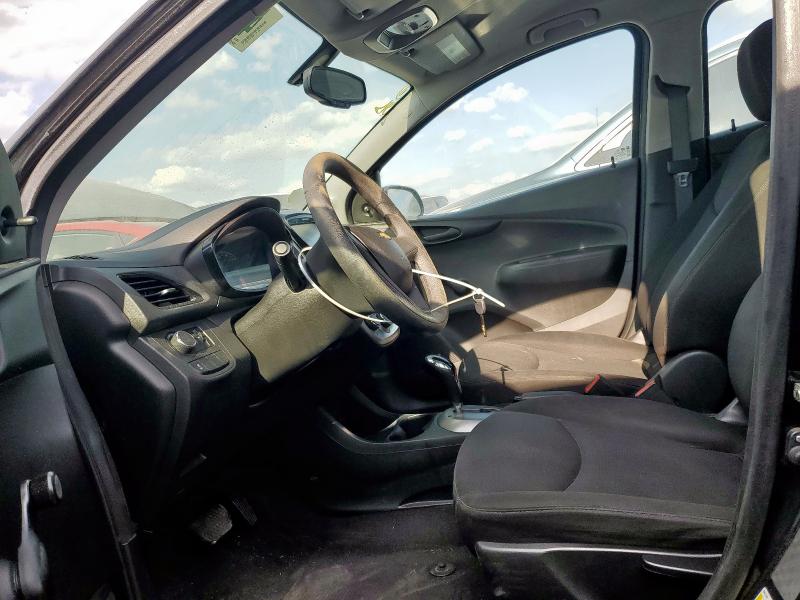 Photo 7 from auction – 2017 CHEVROLET SPARK LS with VIN KL8CB6SA1HC750462