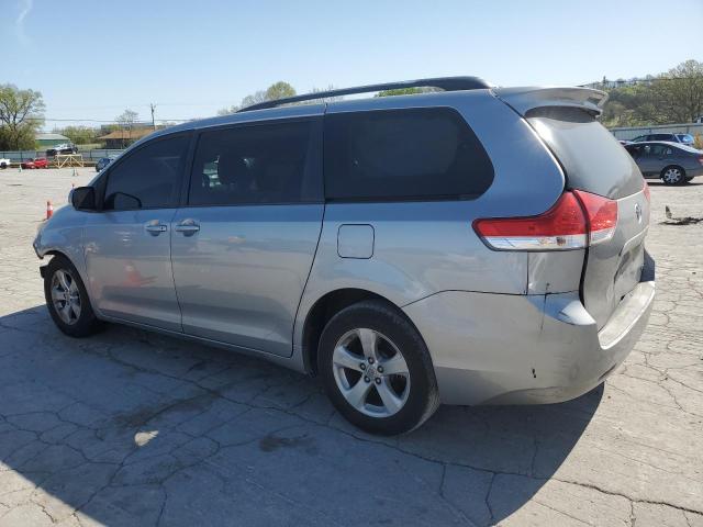 Photo 2 from auction – 2013 TOYOTA SIENNA LE with VIN 5TDKK3DC5DS363681