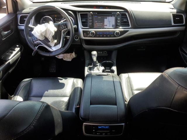 Foto 8 de la subasta – 2018 TOYOTA HIGHLANDER con VIN 5TDJZRFH4JS833438