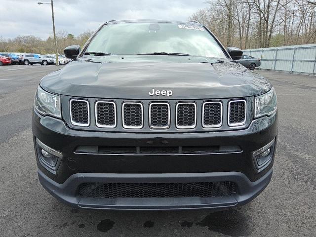 Снимка 5 от търг – 2019 JEEP COMPASS LA с VIN 3C4NJDBB7KT670515