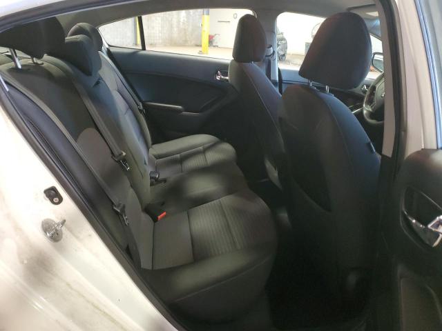 Снимка 10 от търг – 2014 KIA FORTE LX с VIN KNAFX4A63E5194062