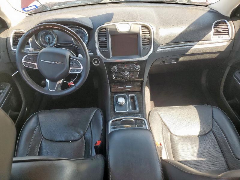 Photo 8 from auction – 2017 CHRYSLER 300C with VIN 2C3CCAET9HH518293