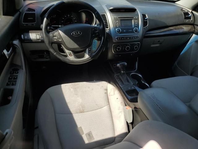 Photo 8 from auction – 2014 KIA SORENTO LX with VIN 5XYKT3A68EG455894