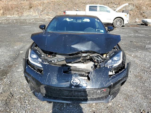 Photo 5 from auction – 2023 TOYOTA GR 86 with VIN JF1ZNBF17P8762103
