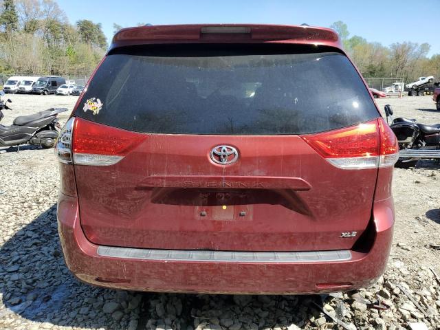 Photo 6 from auction – 2013 TOYOTA SIENNA XLE with VIN 5TDYK3DC2DS384336