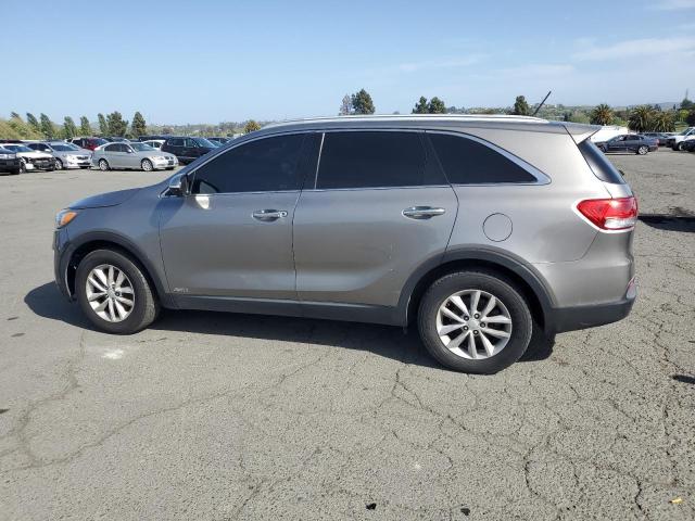 Photo 2 from auction – 2017 KIA SORENTO LX with VIN 5XYPGDA59HG195453