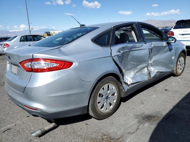 Photo 3 from auction – 2013 FORD FUSION S with VIN 3FA6P0G77DR215850