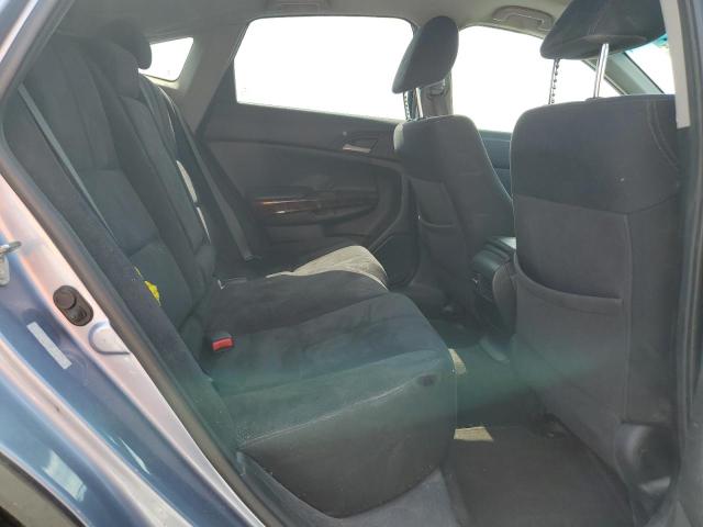 Photo 11 from auction – 2011 HONDA ACCORD CRO with VIN 5J6TF1H30BL001029