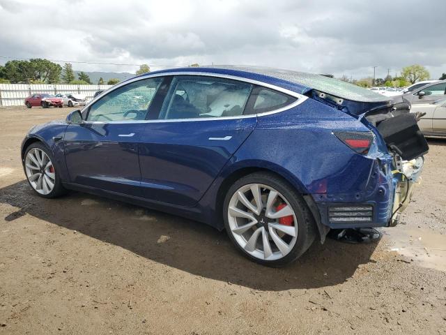 Снимка 2 от търг – 2018 TESLA MODEL 3 с VIN 5YJ3E1EB2JF072321