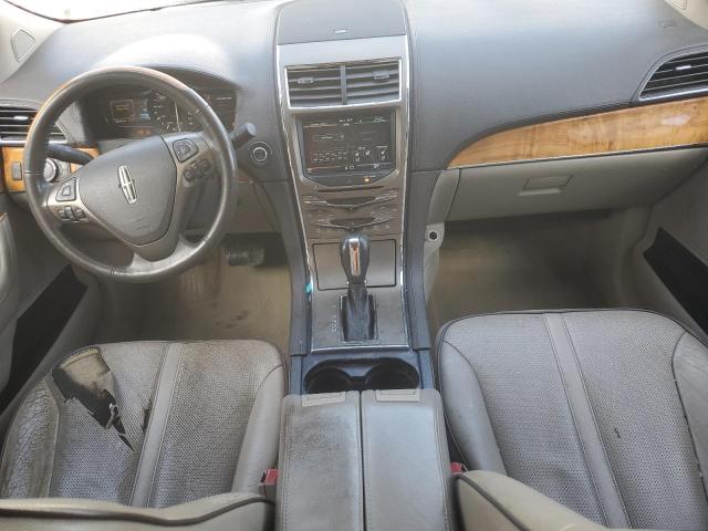 Photo 8 from auction – 2011 LINCOLN MKX with VIN 2LMDJ6JK6BBJ02700