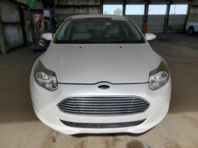 Фото 5 с аукциона – 2014 FORD FOCUS BEV с VIN 1FADP3R41EL306186