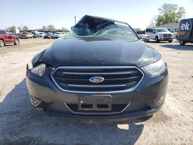 Photo 5 from auction – 2015 FORD TAURUS LIM with VIN 1FAHP2F88FG110372