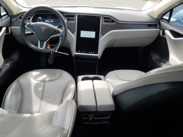 Photo 8 from auction – 2013 TESLA MODEL S with VIN 5YJSA1CG0DFP22581