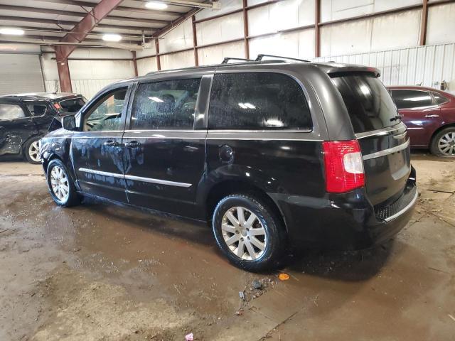Photo 2 from auction – 2015 CHRYSLER TOWN & COU with VIN 2C4RC1BG8FR707070