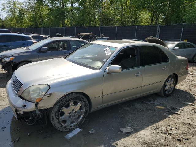 LEXUS LS 430 2002 with VIN JTHBN30F020065674 - Photo from auction