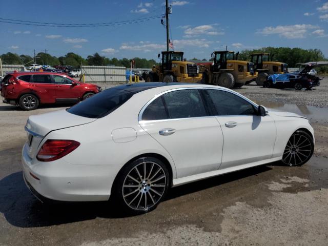 Photo 3 from auction – 2017 MERCEDES-BENZ E 300 with VIN WDDZF4JB3HA074523