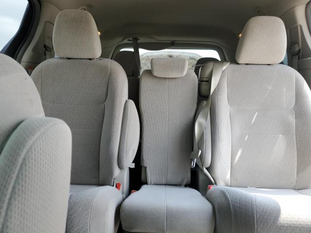 Photo 10 from auction – 2015 TOYOTA SIENNA LE with VIN 5TDKK3DC3FS651606