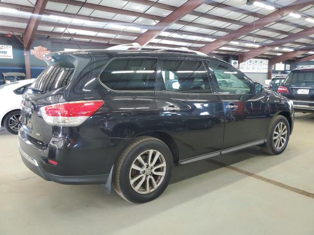 Photo 3 from auction – 2015 NISSAN PATHFINDER with VIN 5N1AR2MM0FC686885