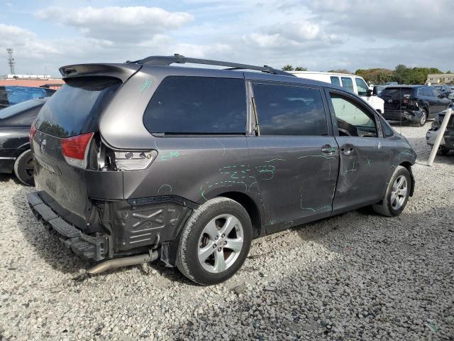 Photo 3 from auction – 2014 TOYOTA SIENNA LE with VIN 5TDKK3DC7ES417550