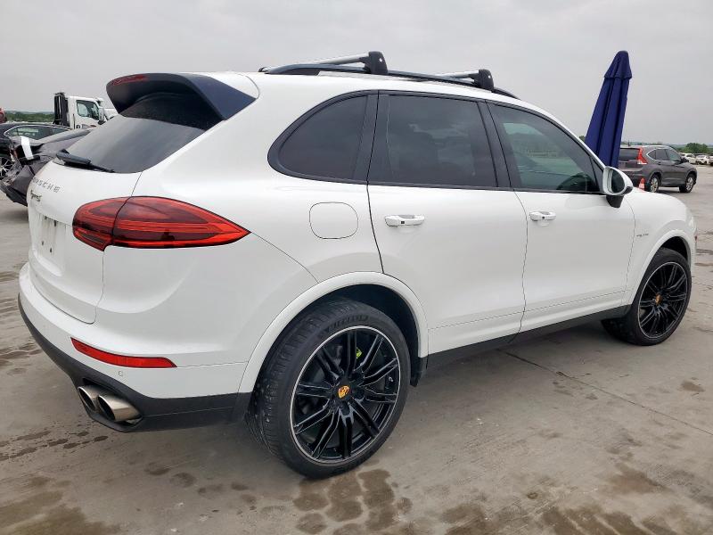 Снимка 3 от търг – 2018 PORSCHE CAYENNE SE с VIN WP1AE2A22JLA70261