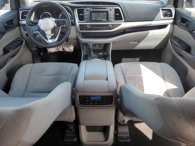 Photo 8 from auction – 2017 TOYOTA HIGHLANDER with VIN 5TDZARFH1HS025861