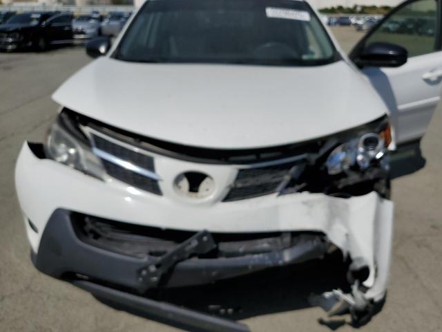 Photo 12 from auction – 2014 TOYOTA RAV4 LE with VIN JTMZFREV4EJ003855