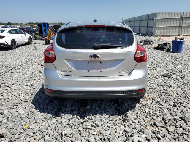 Zdjęcie 6 z aukcji – 2014 FORD FOCUS SE z VIN 1FADP3K27EL416989