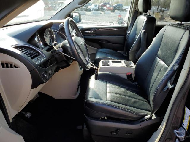 Photo 7 from auction – 2015 CHRYSLER TOWN & COU with VIN 2C4RC1BG8FR645492