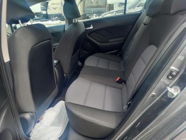 Photo 10 from auction – 2017 KIA FORTE LX with VIN KNAFK5A81H5704385