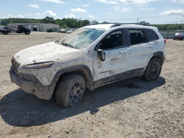 Photo 1 from auction – 2018 JEEP CHEROKEE T with VIN 1C4PJMBB6JD567650