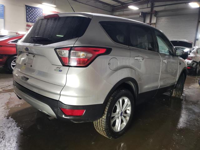 Photo 3 from auction – 2017 FORD ESCAPE SE with VIN 1FMCU9GD5HUE13515