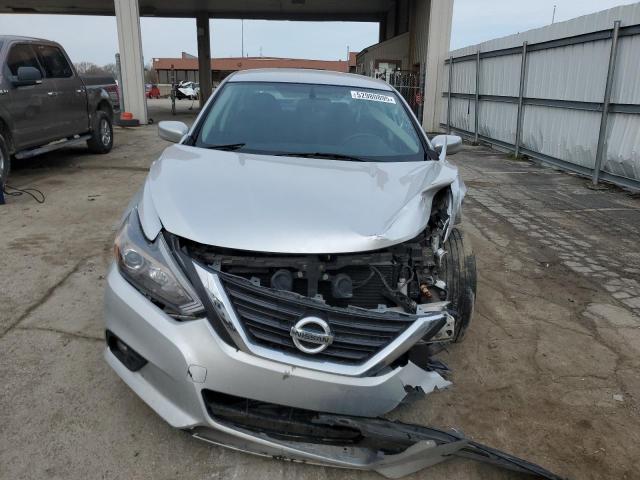 Photo 5 from auction – 2017 NISSAN ALTIMA 2.5 with VIN 1N4AL3AP1HC257175