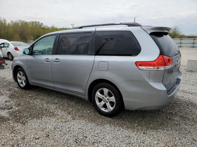 Photo 2 from auction – 2014 TOYOTA SIENNA LE with VIN 5TDKK3DC2ES414281