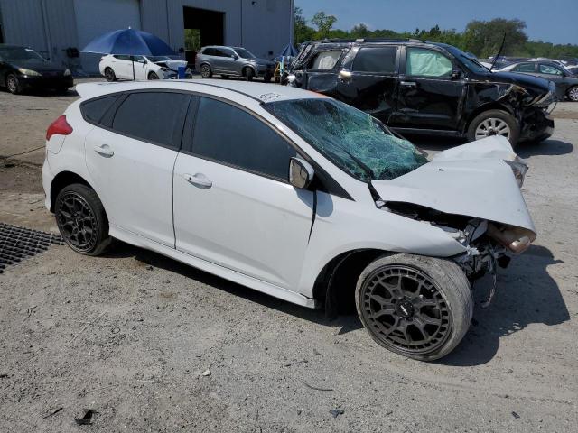 Photo 4 from auction – 2016 FORD FOCUS ST with VIN 1FADP3L95GL202758
