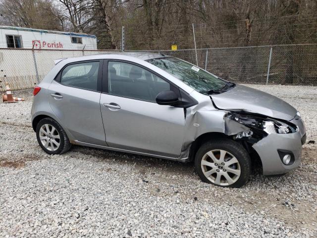Снимка 4 от търг – 2013 MAZDA MAZDA2 с VIN JM1DE1LY8D0154391