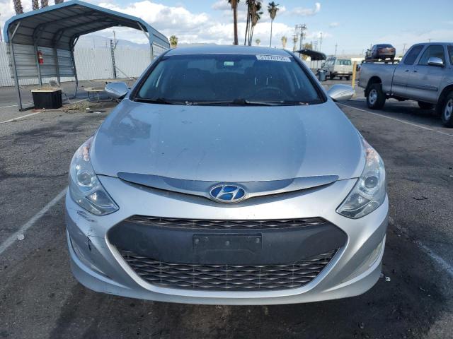 Photo 5 from auction – 2011 HYUNDAI SONATA HYB with VIN KMHEC4A46BA003953