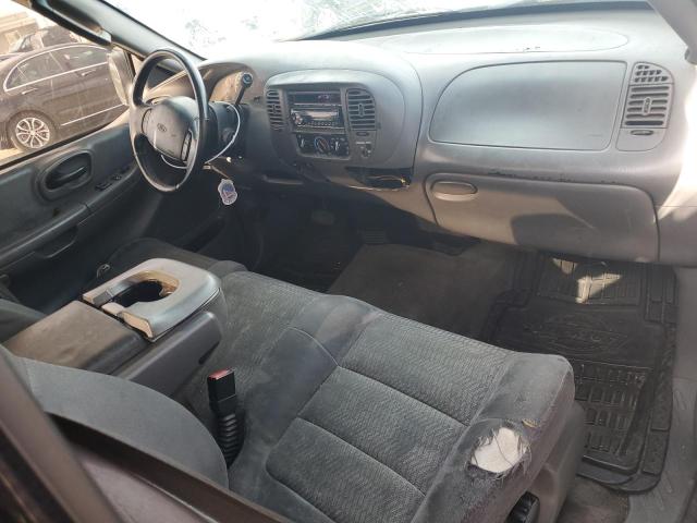 Photo 8 from auction – 2002 FORD F150 with VIN 1FTRX17W32NB41122