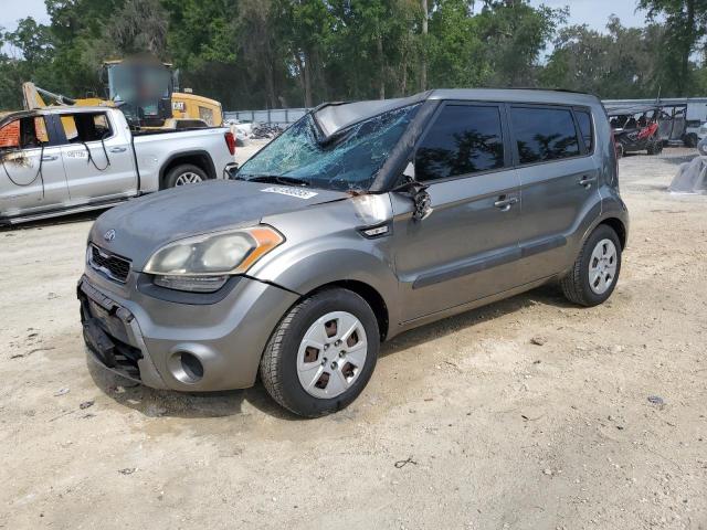 KIA SOUL 2013 with VIN KNDJT2A5XD7518390 - Photo from auction