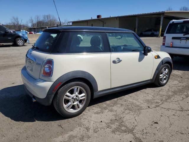 Снимка 3 от търг – 2011 MINI COOPER с VIN WMWSU3C58BT096075