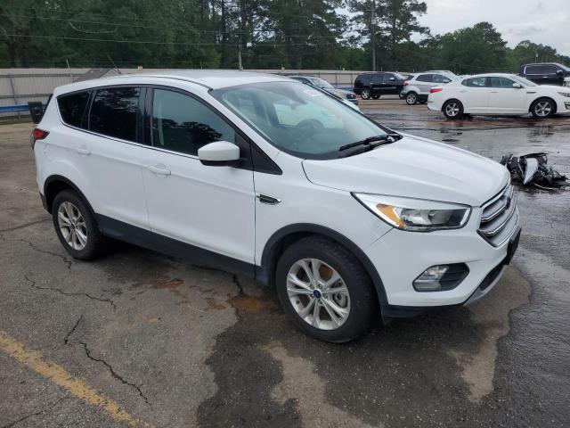 Photo 4 from auction – 2017 FORD ESCAPE SE with VIN 1FMCU0G93HUA69643