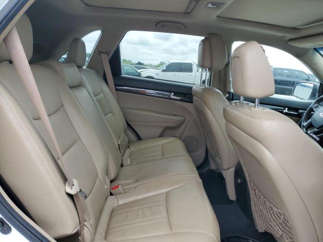 Photo 11 from auction – 2012 KIA SORENTO EX with VIN 5XYKU4A20CG301970