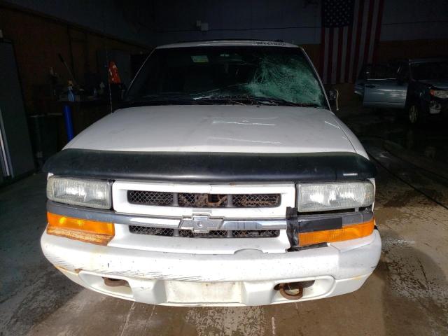 Photo 5 from auction – 2002 CHEVROLET BLAZER with VIN 1GNDT13W12K136876